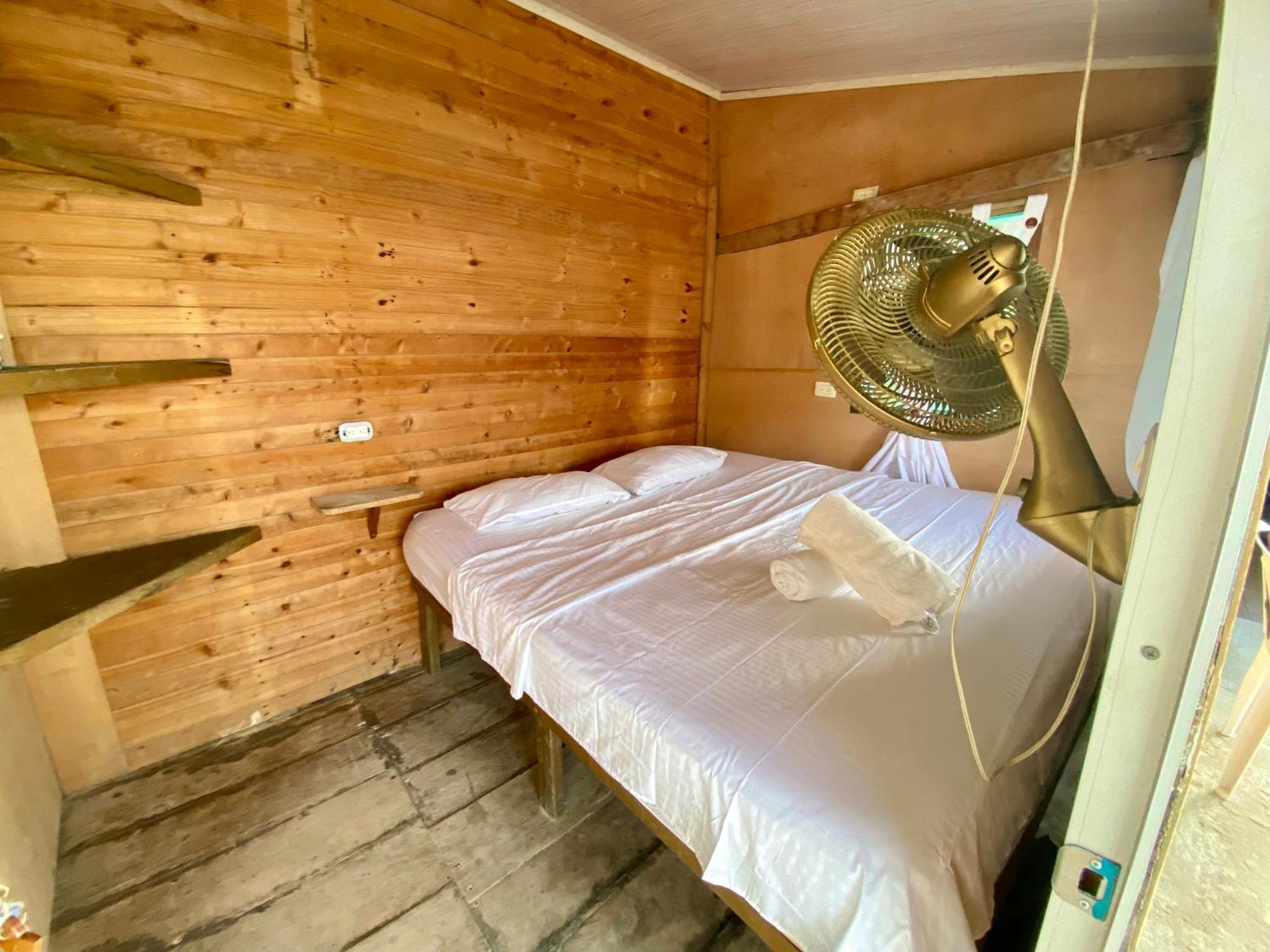 Eco Hostal Estrella De Mar 이슬라 무쿠라 외부 사진