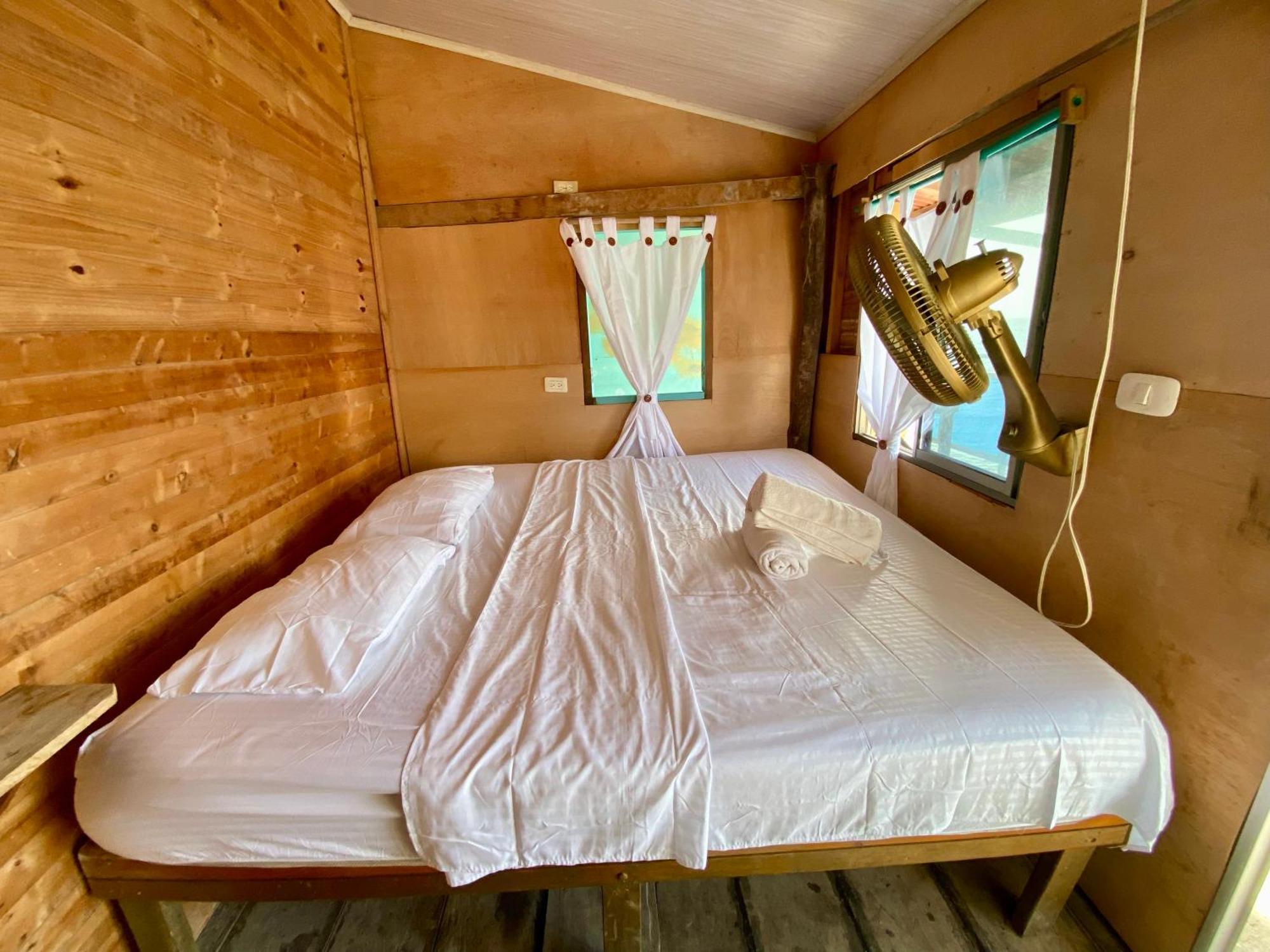 Eco Hostal Estrella De Mar 이슬라 무쿠라 외부 사진
